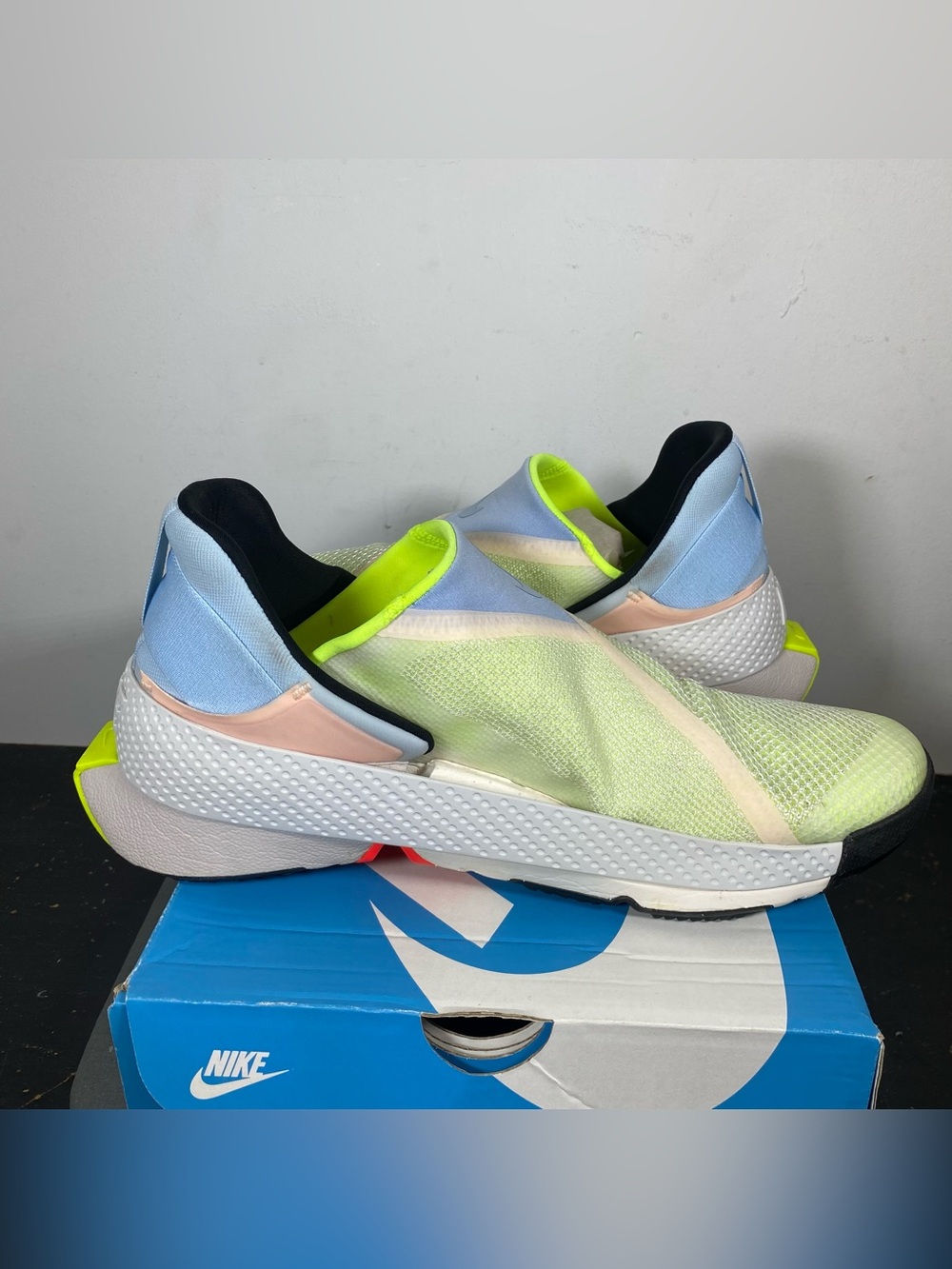 Size 10- Nike GoFlyease-OG Box - Picture 6 of 9